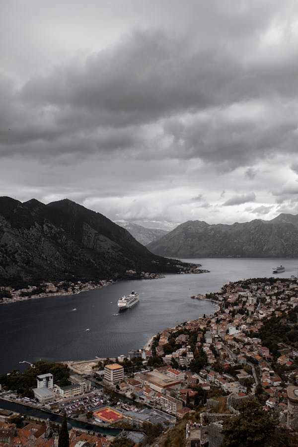 Kuis tentang Kotor, Montenegro: Seberapa banyak yang kamu tahu tentang permata di Laut Adriatik ini