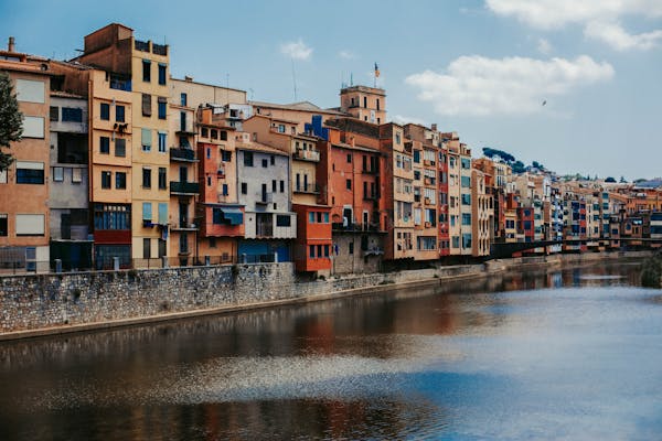Think You Know Girona's Beautiful Old Town and Rich Culture? Test Your Knowledge with This Ultimate Quiz Challenge!	