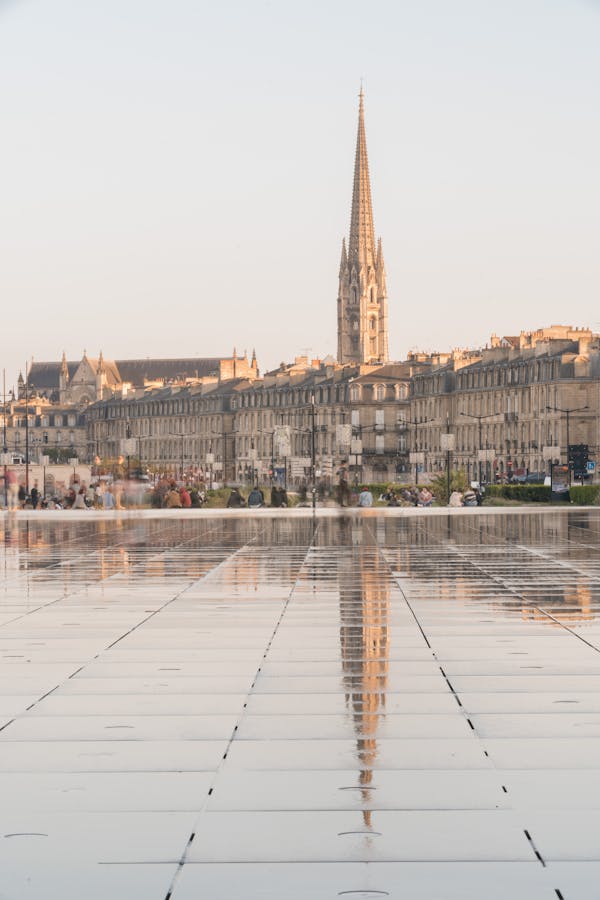 Take This Quiz and Test Your Knowledge of Bordeaux's World-Class Wine and Beautiful Old Town!	