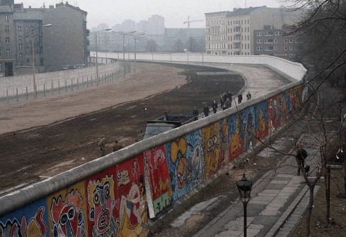 Can You Pass This Quiz About the Epic Fall of the Berlin Wall in 1989?	
