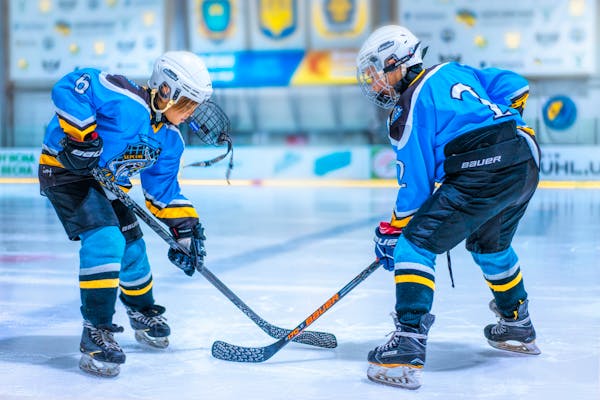 Slapshot Your Way to the Top with Our Ice Hockey Quiz 